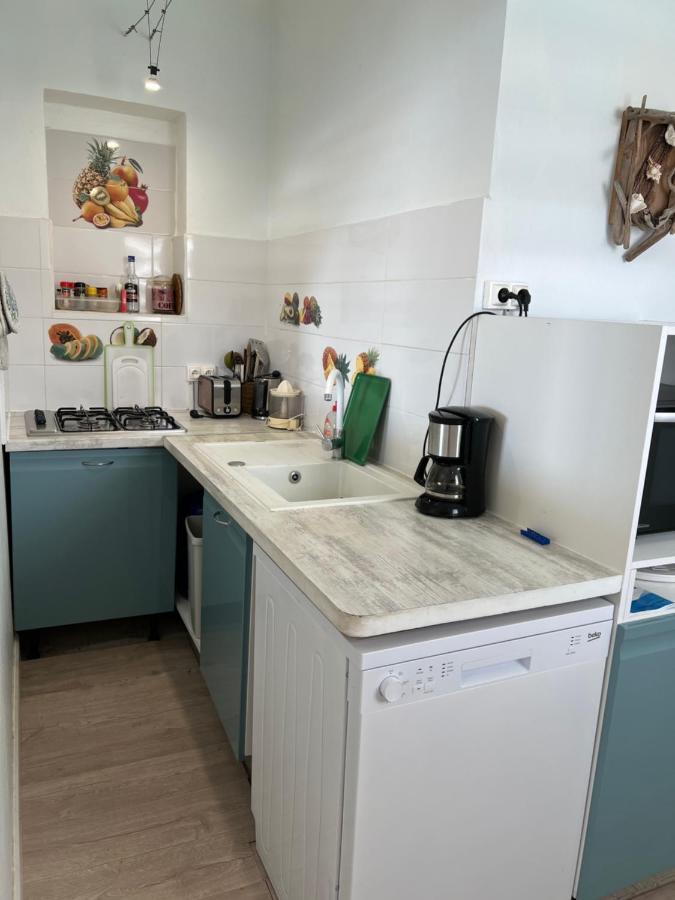 Ti Cabanon. Appartement Vue Mer A Deshaies. Exterior photo
